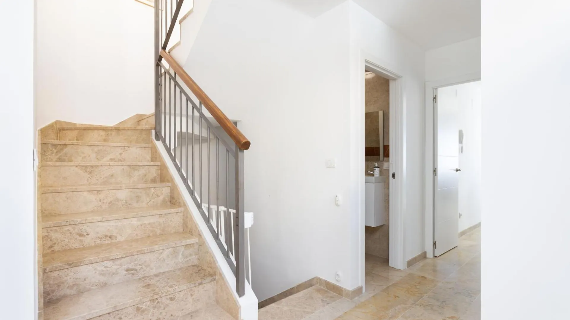 Casa Malo Garden And Sea View Townhouse Villa La Jaca Semesterbostad