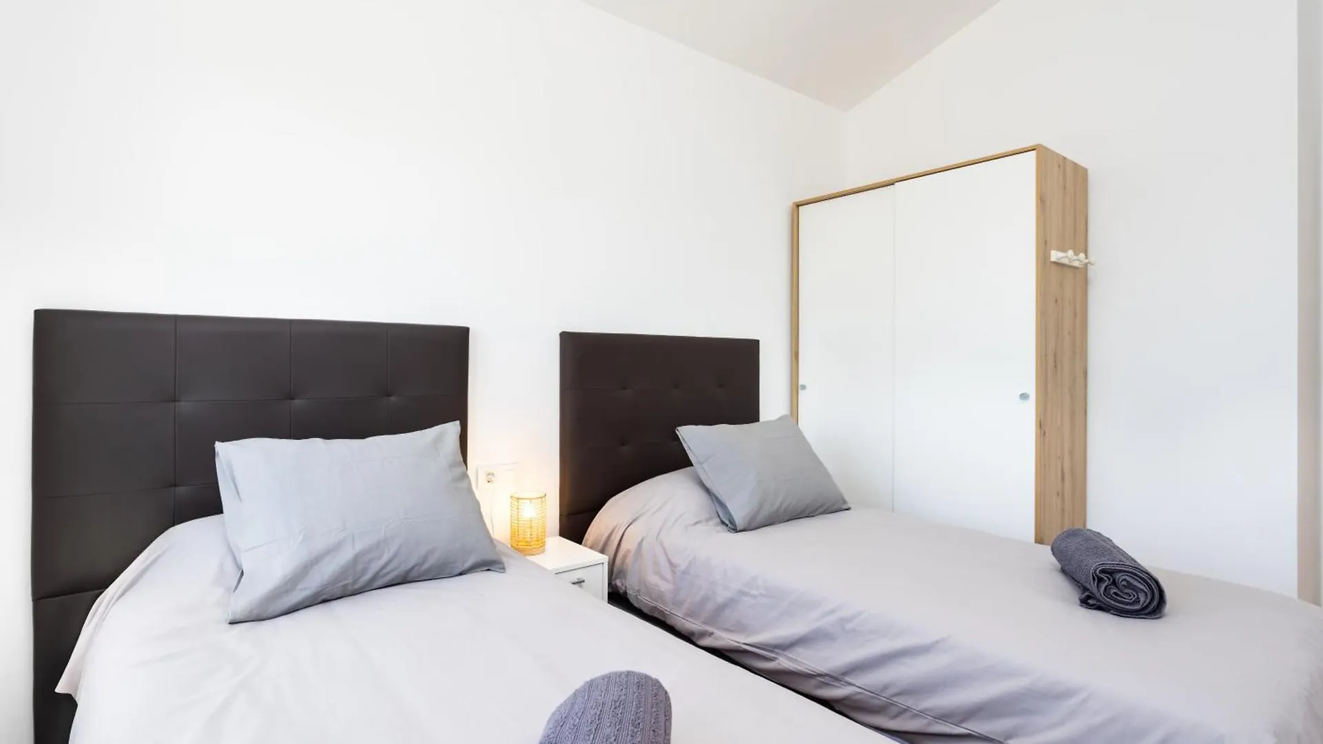 فيلا Casa Malo Garden And Sea View Townhouse La Jaca 0*,